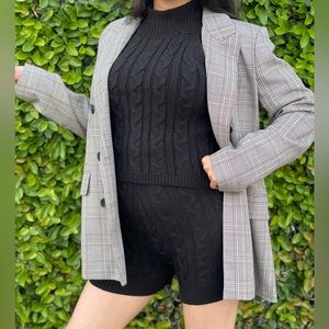 CABLE KNIT BLACK 2 PC SET (HALTER NECK AND SHORTS)